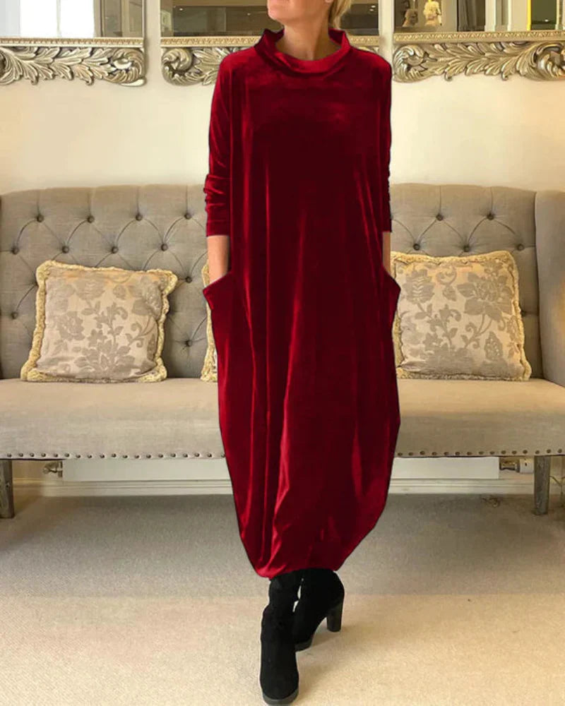 Layeena - Elegant Velvet Maxi Dress