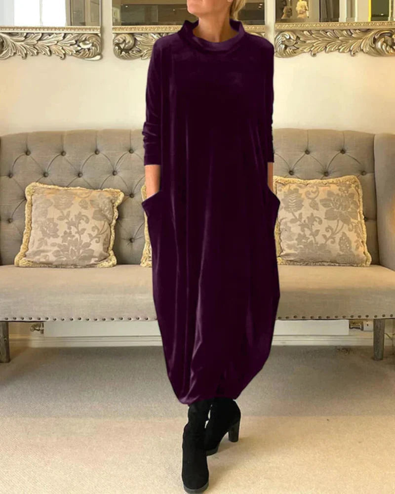 Layeena - Elegant Velvet Maxi Dress