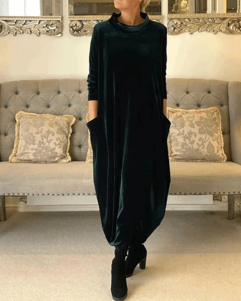 Layeena - Elegant Velvet Maxi Dress